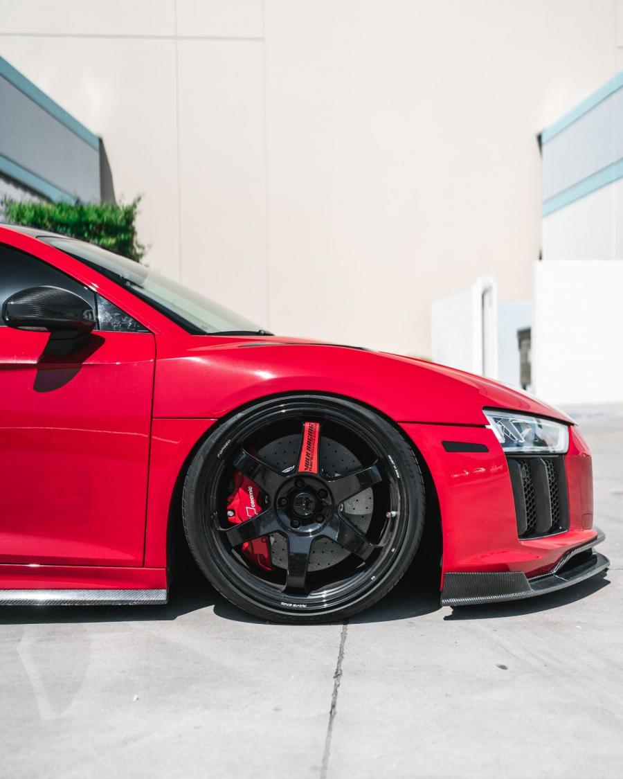 Детали экстерьера Audi R8 V10 by Impressive Wrap 2019 года  (фото 2 из 5)